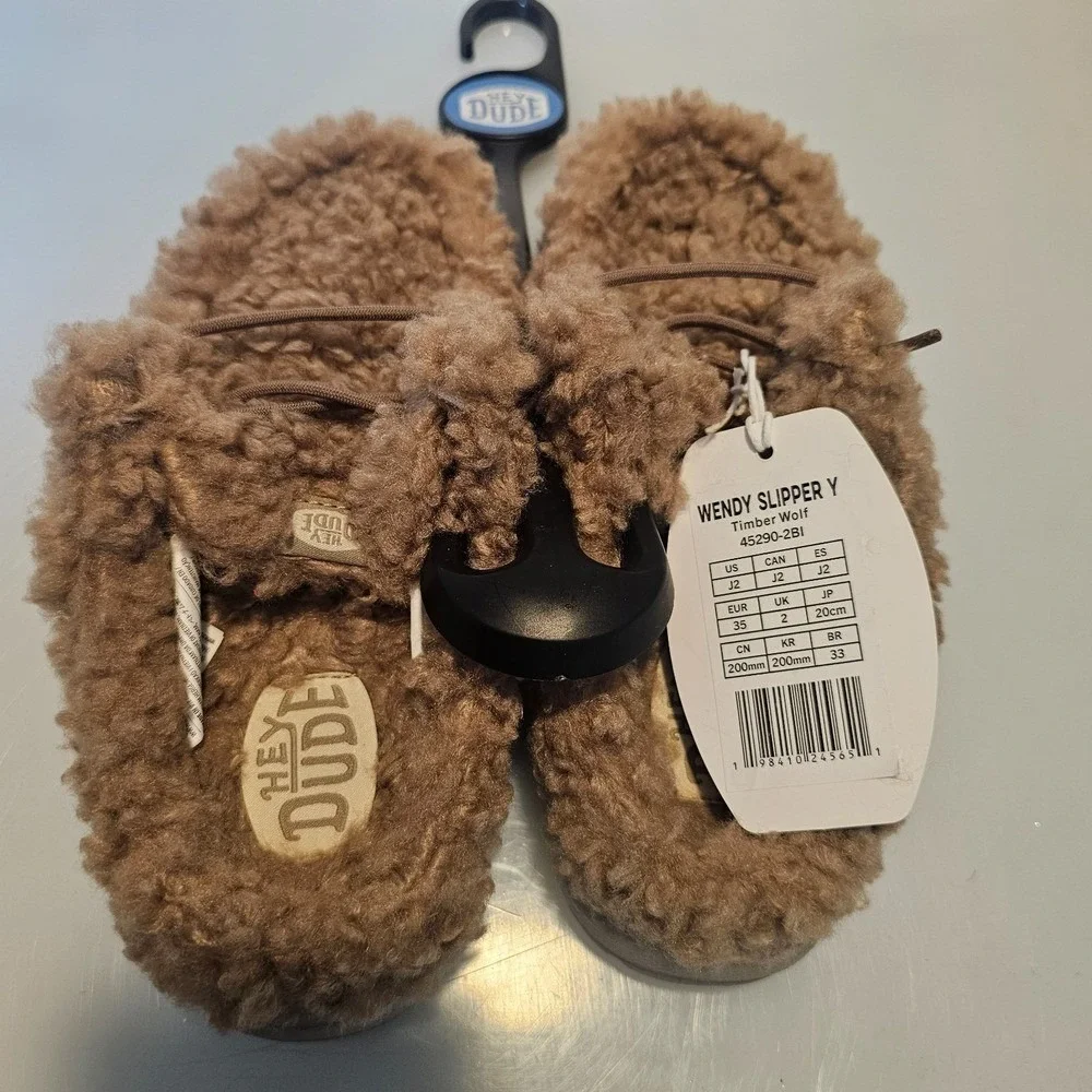 Hey Dude Kids J 2 Wendy Slipper Y Shoes Slip Fuzzy Sherpa Teddy TIMBER WOLF NWT